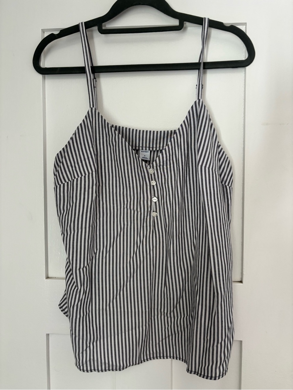 Striped Black & White Sleeveless Button-Front Tank Top